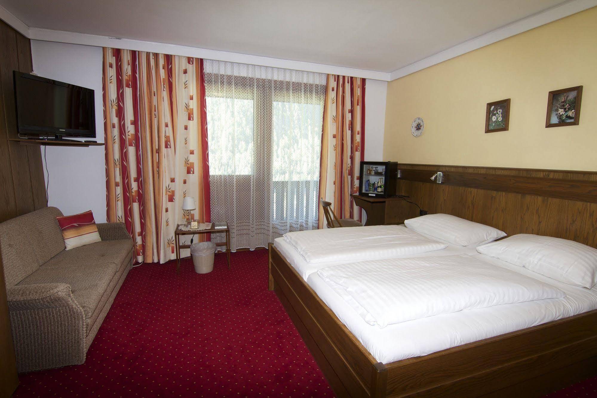 Hotel Rupertihaus ไฮลิเกนบลูท ภายนอก รูปภาพ